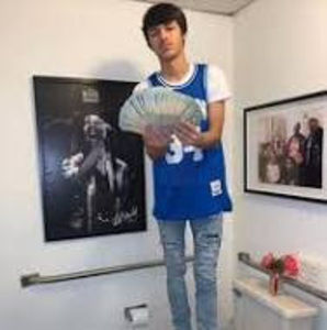 Meet your Posher, Noah